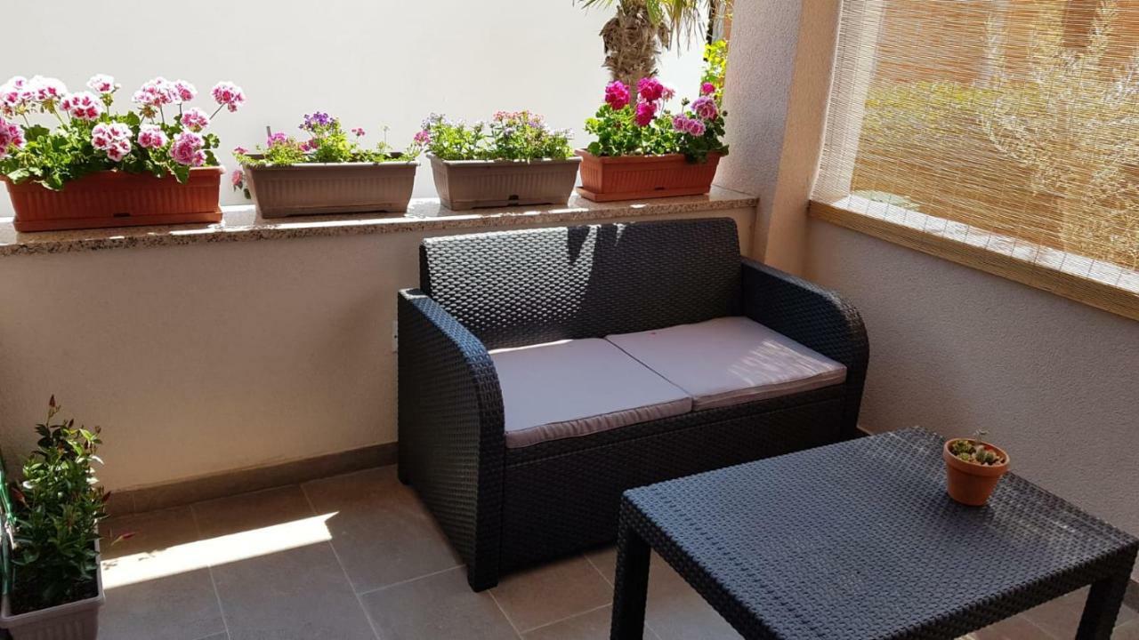 Marine Apartment Sukosan Luaran gambar