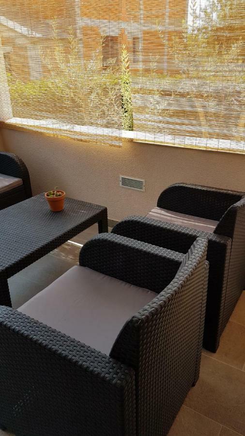 Marine Apartment Sukosan Luaran gambar